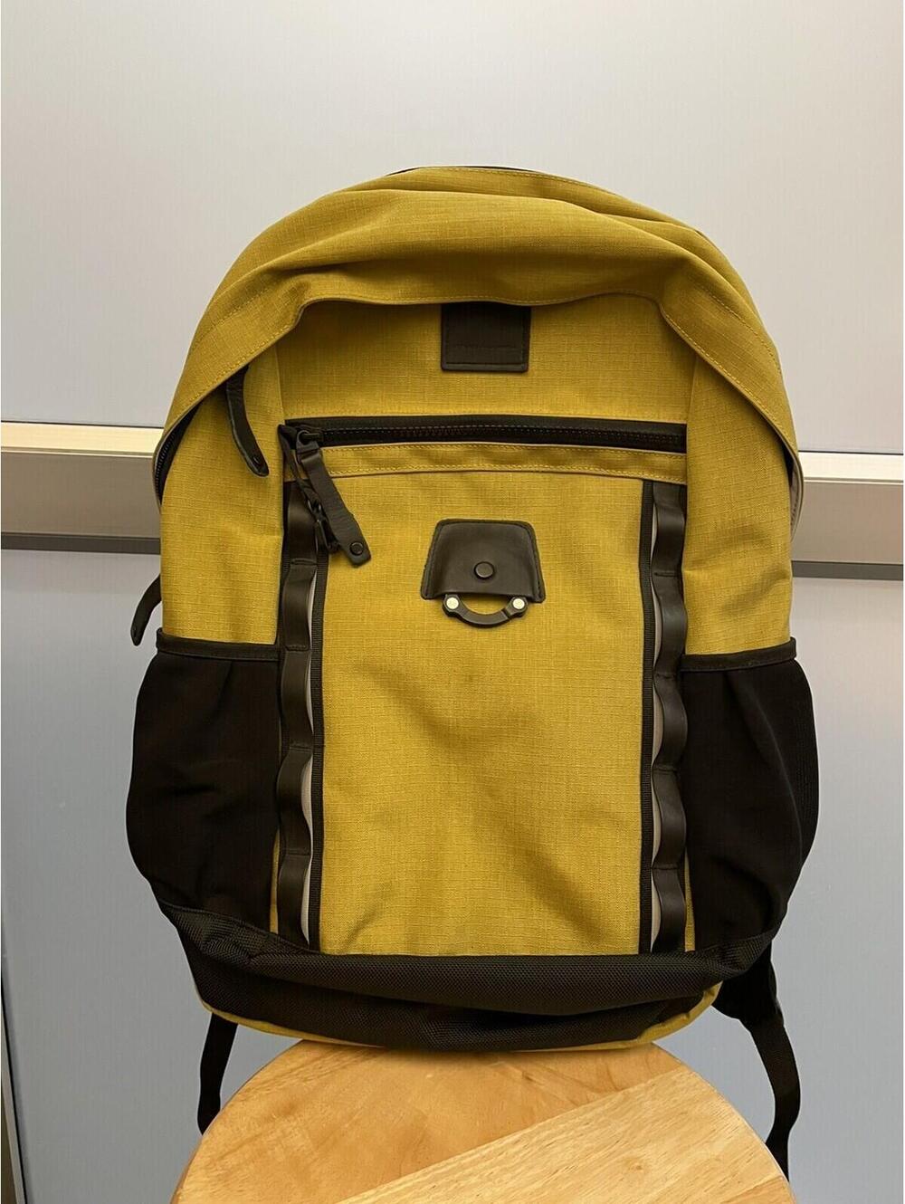 oakley voyage 2.0 mystic bronze backpack